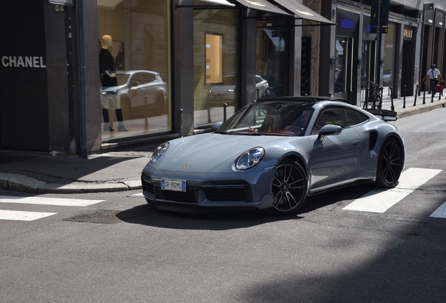 Porsche 992 Turbo