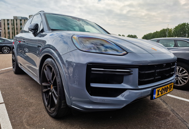 Porsche 9YA Cayenne Turbo E-Hybrid