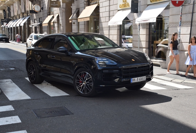 Porsche Cayenne Coupé Turbo E-Hybrid