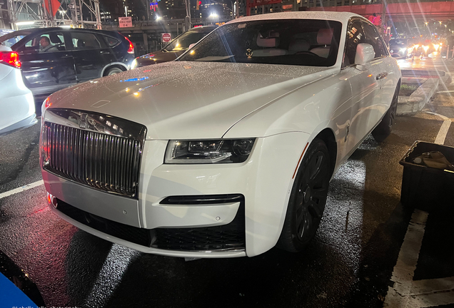 Rolls-Royce Ghost 2021