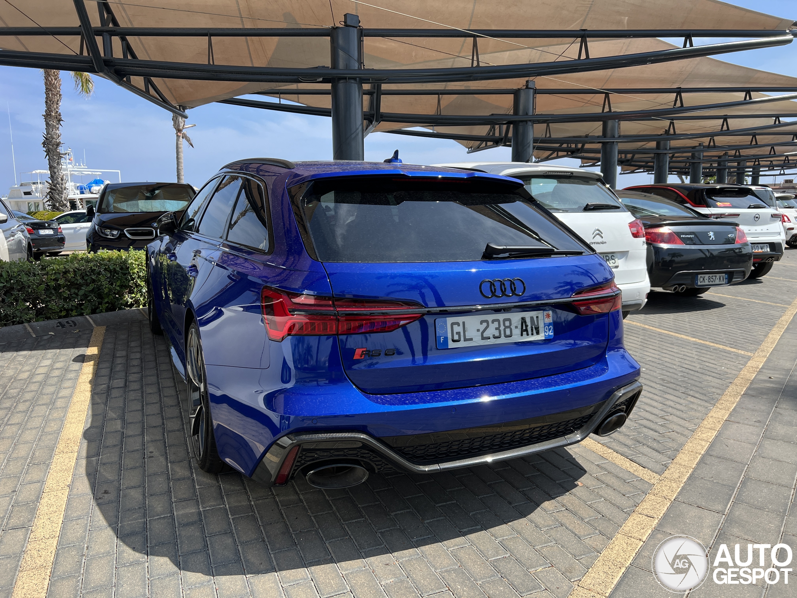 Audi RS6 Avant C8