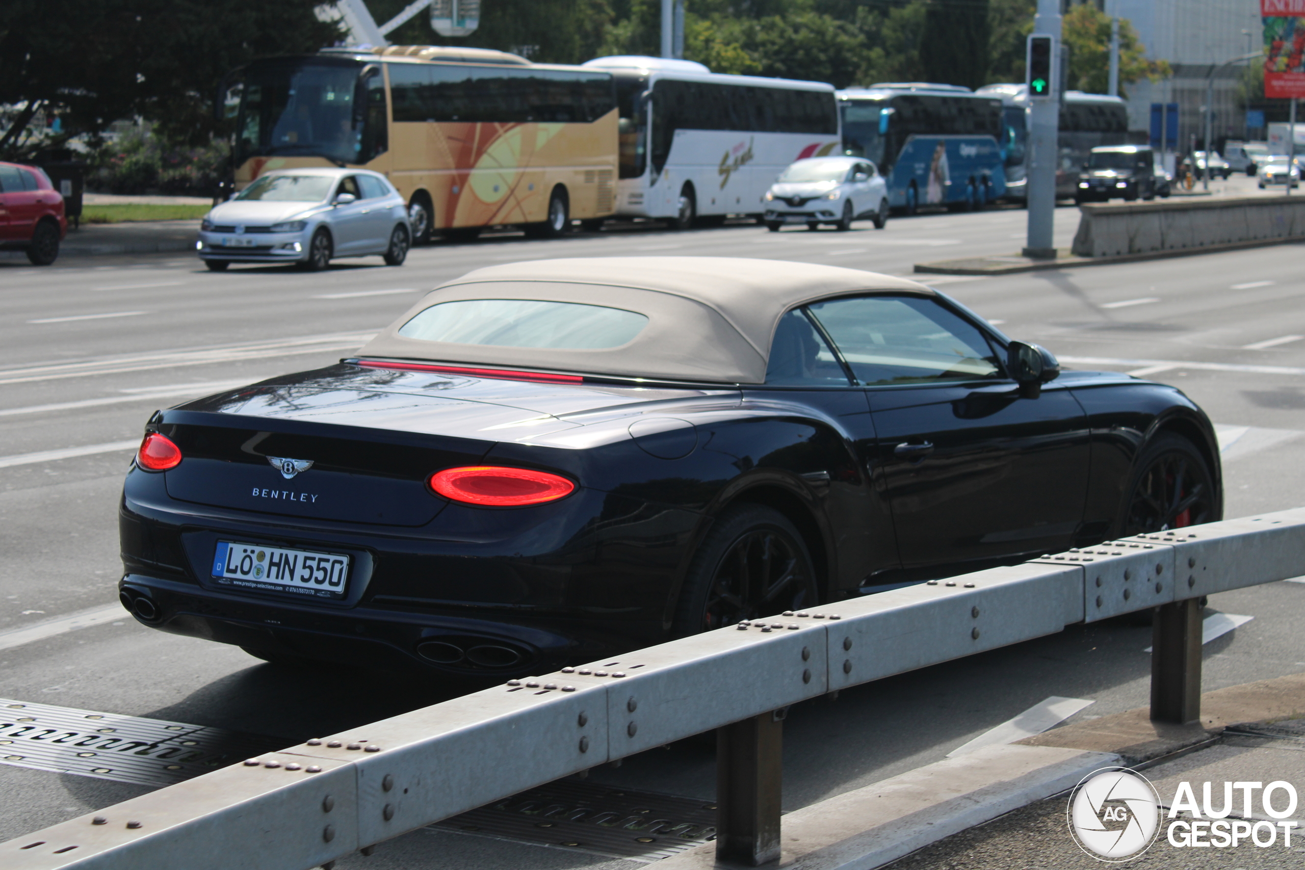 Bentley Continental GTC V8 S 2023