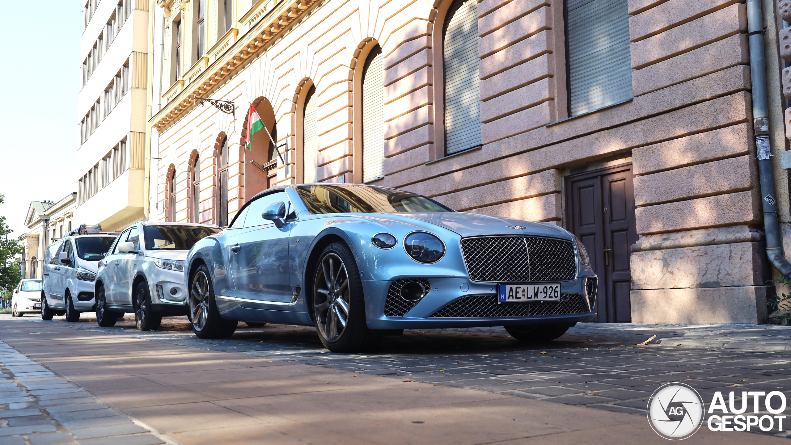 Bentley Continental GTC V8 2020