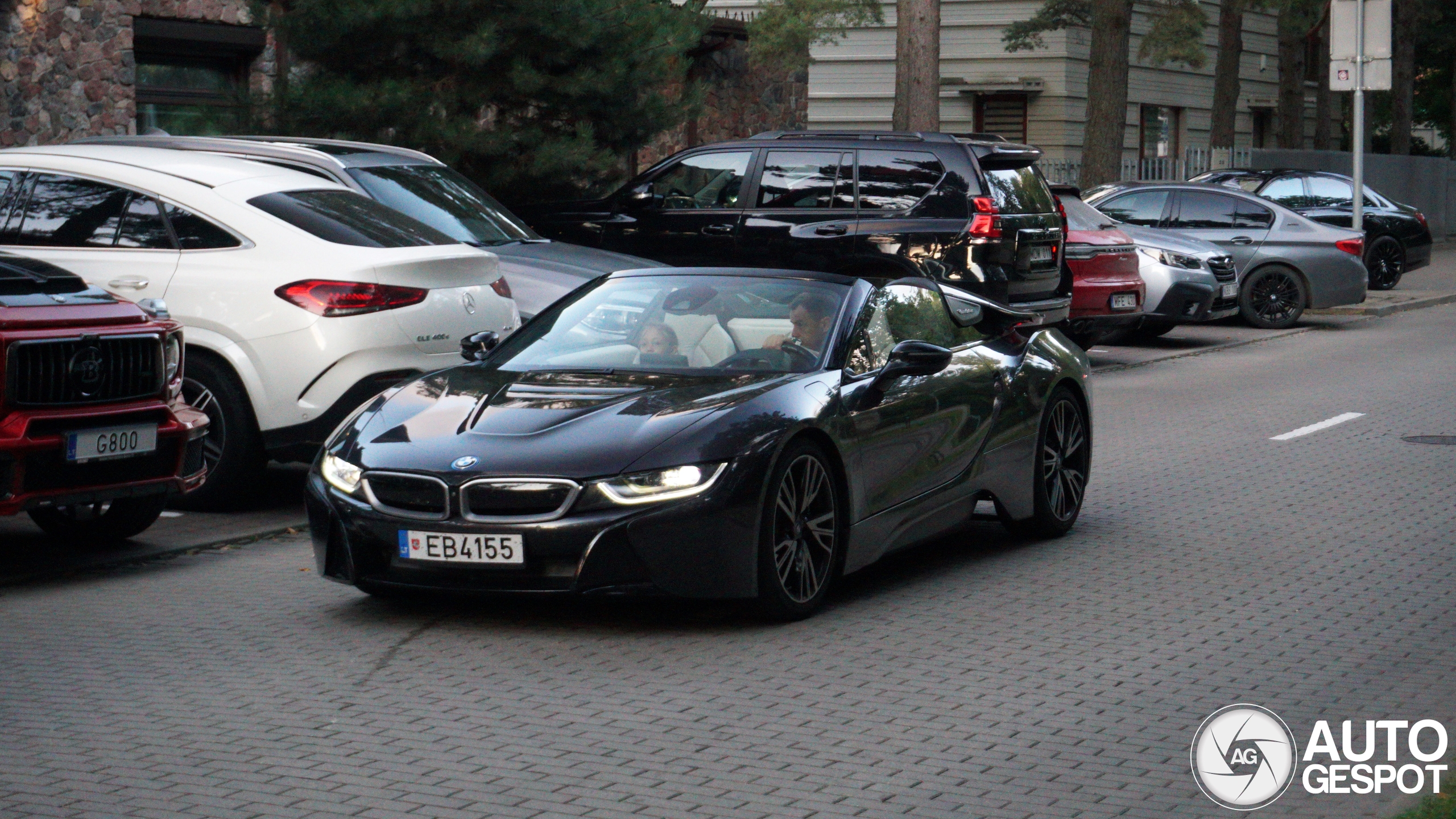 BMW i8 Roadster