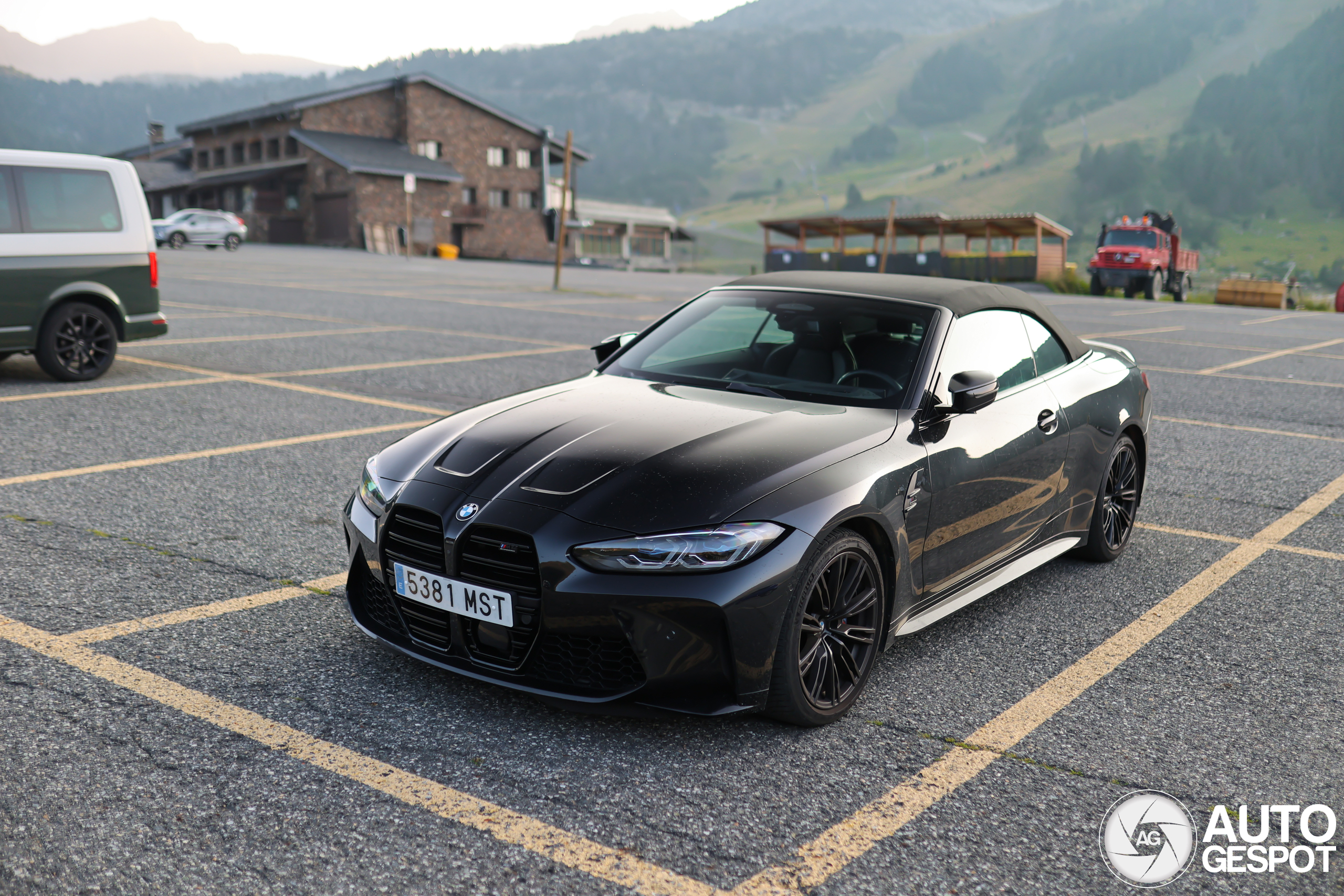 BMW M4 G83 Convertible Competition