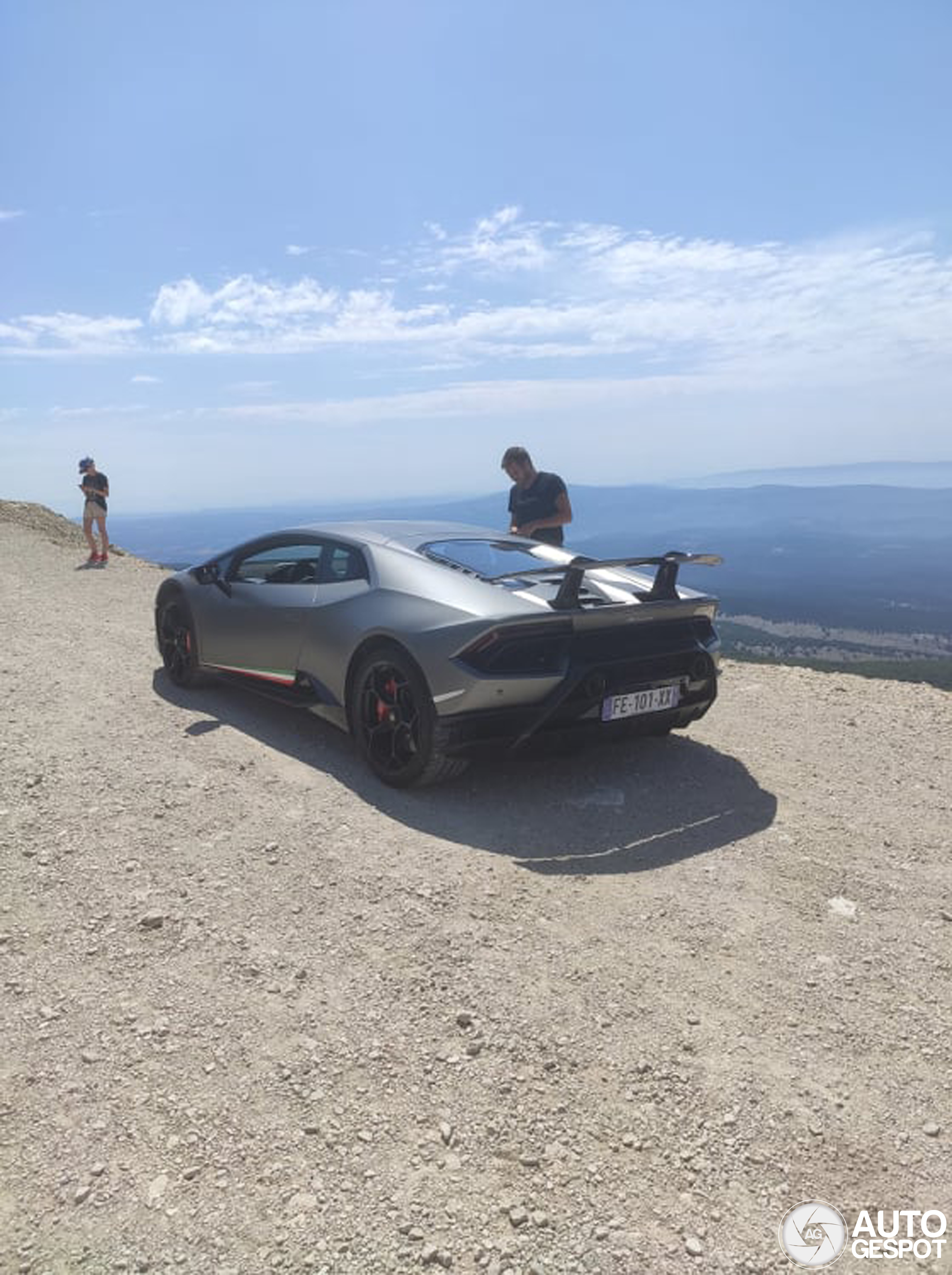 Lamborghini Huracán LP640-4 Performante