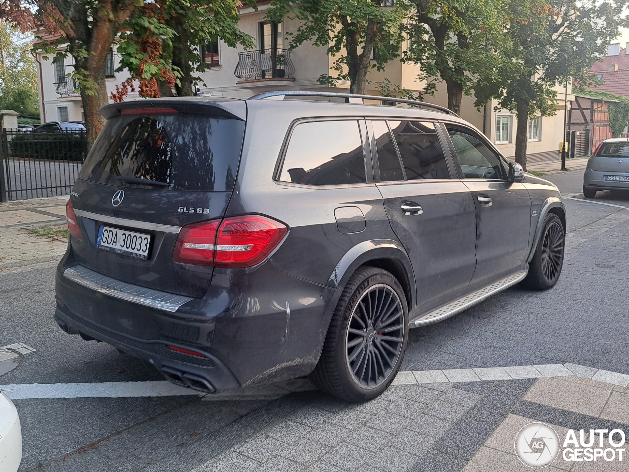 Mercedes-AMG GLS 63 X166