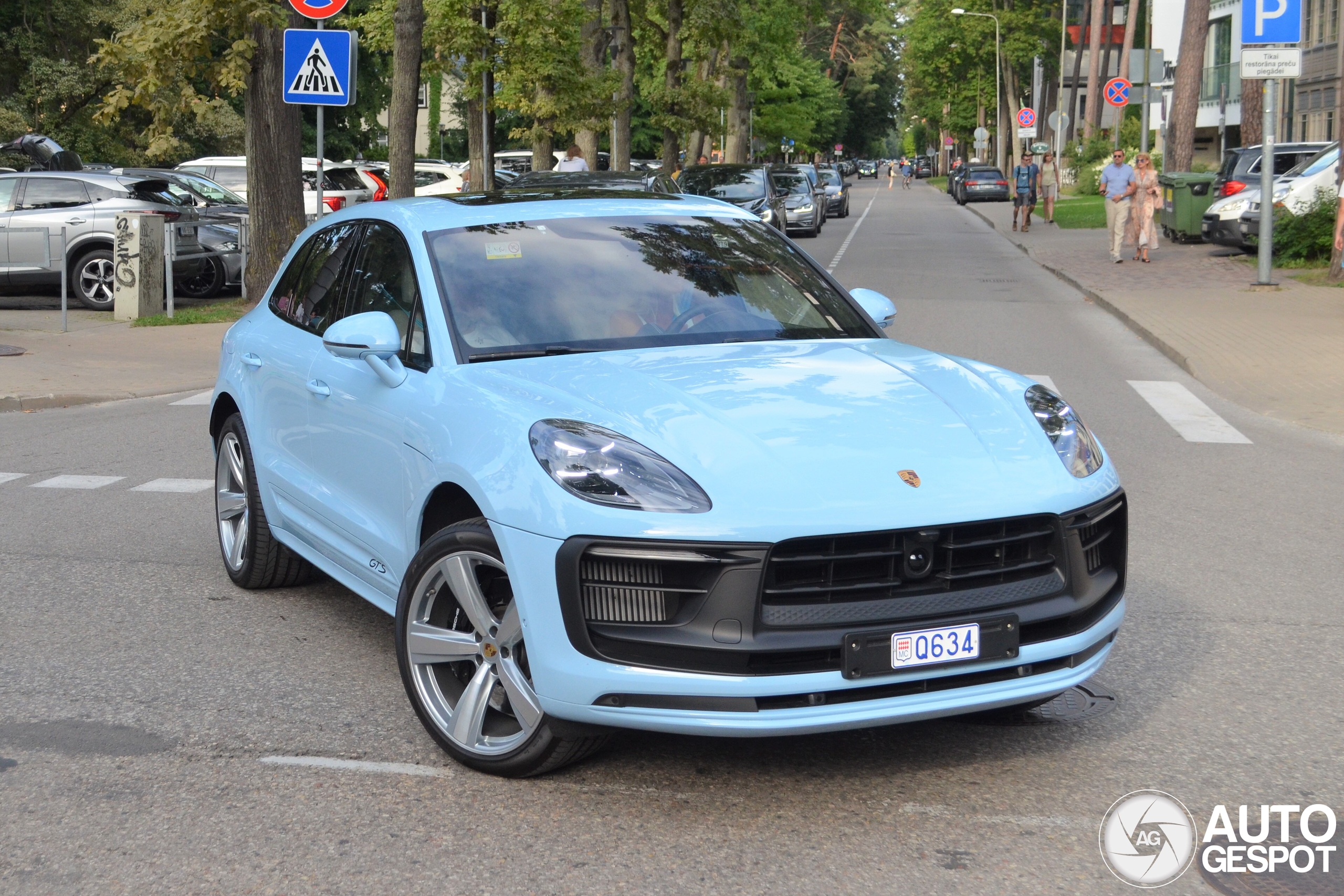 Porsche 95B Macan GTS MkIII