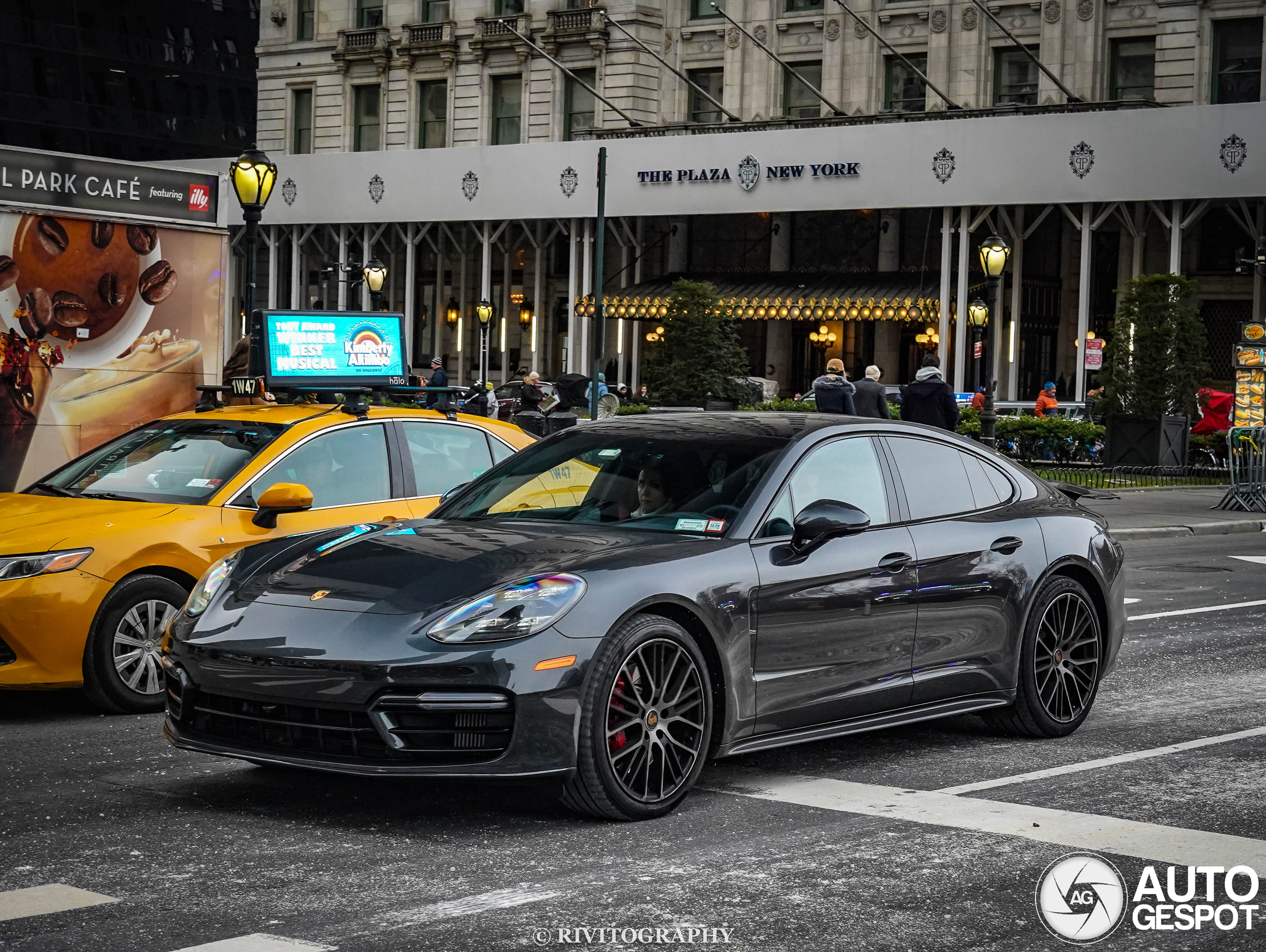 Porsche 971 Panamera GTS MkII