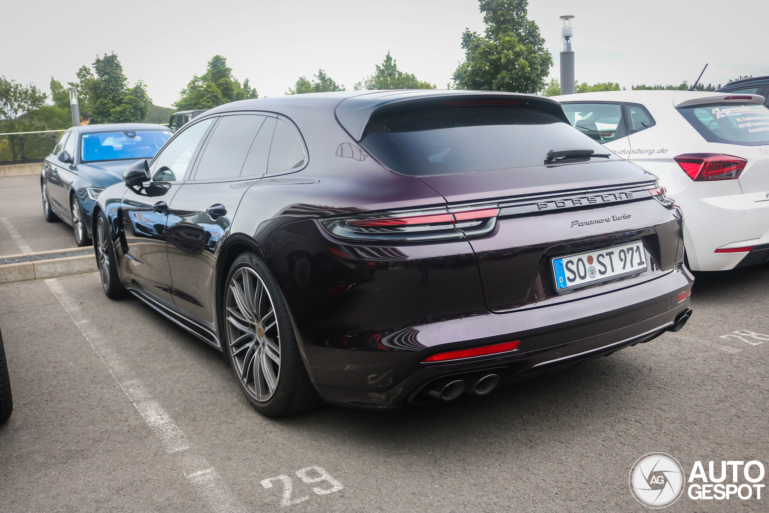 Porsche 971 Panamera Turbo Sport Turismo