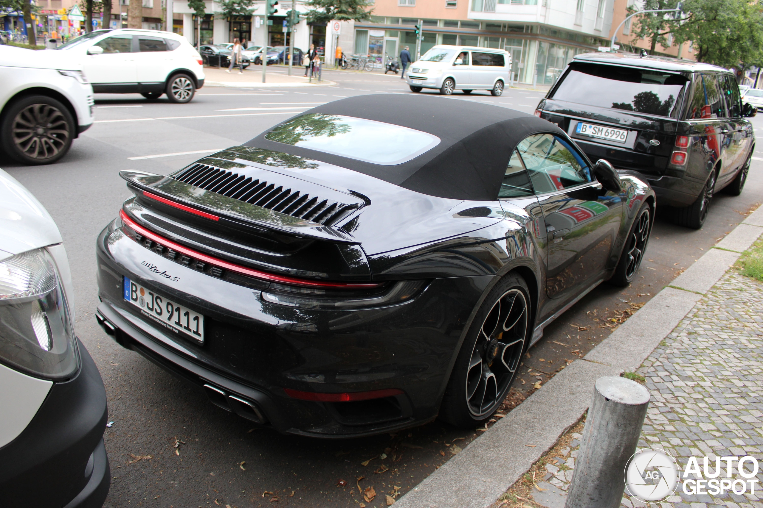 Porsche 992 Turbo S Cabriolet