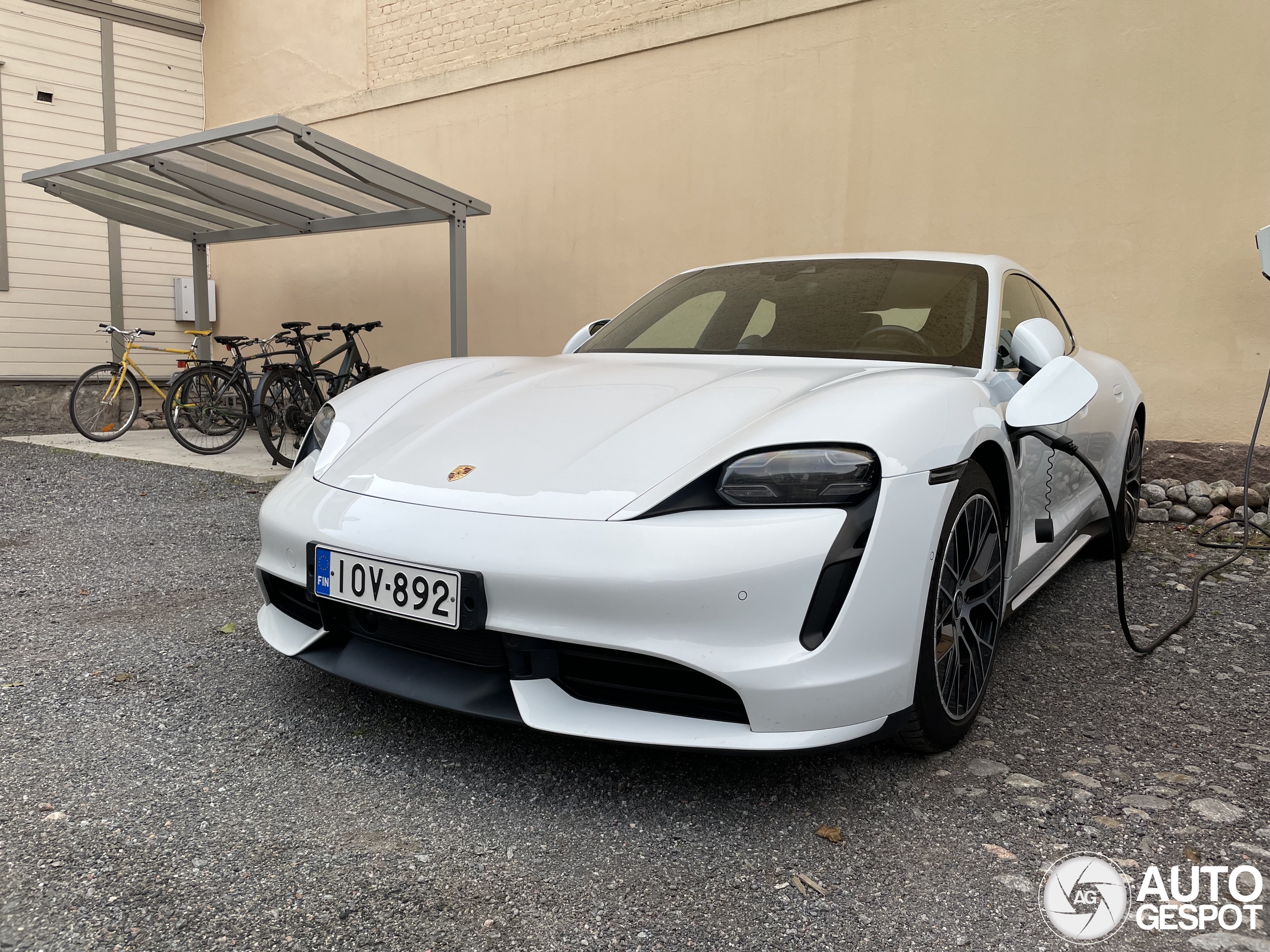 Porsche Taycan Turbo