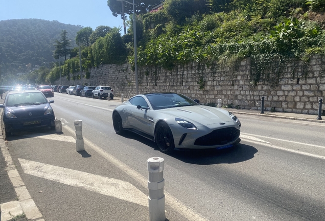 Aston Martin Vantage 2024