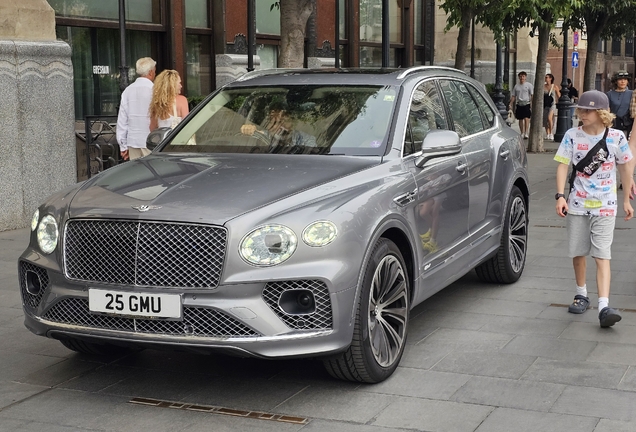 Bentley Bentayga Hybrid 2021 First Edition