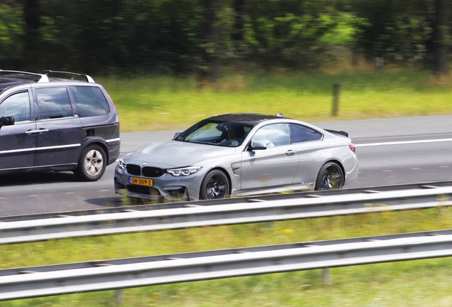 BMW M4 F82 CS