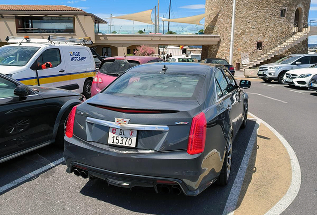 Cadillac CTS-V 2015