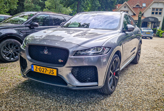 Jaguar F-PACE SVR