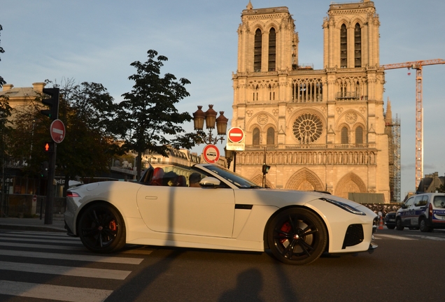 Jaguar F-TYPE SVR Convertible