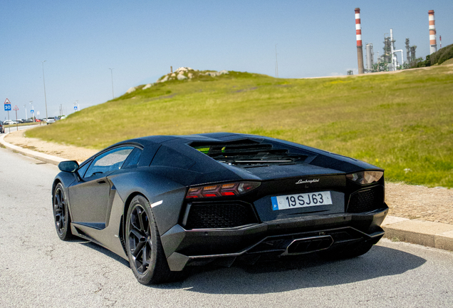 Lamborghini Aventador LP700-4