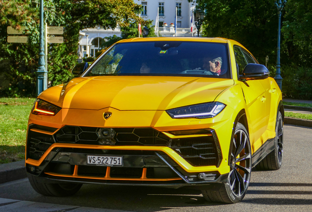 Lamborghini Urus