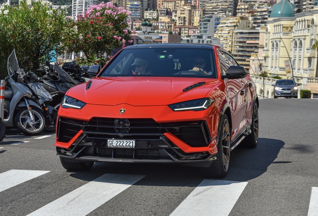 Lamborghini Urus Performante