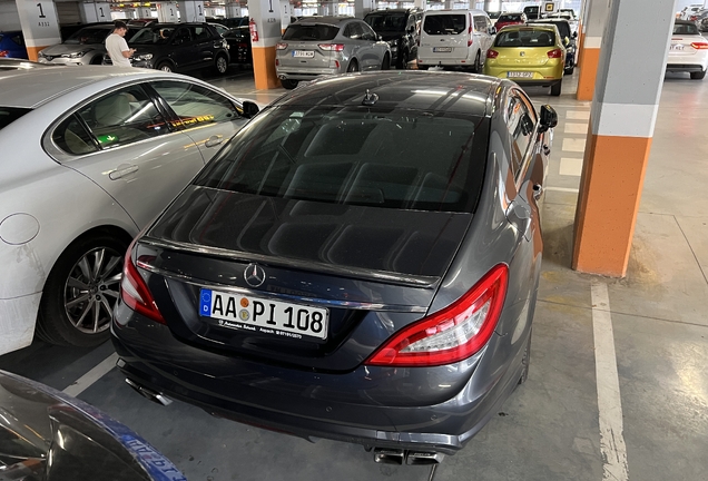 Mercedes-Benz CLS 63 AMG C218 2015