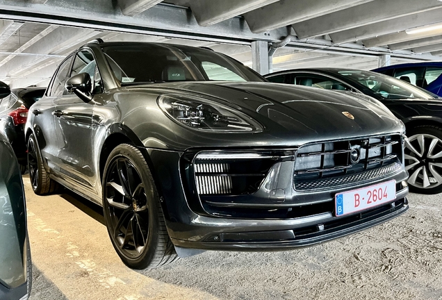 Porsche 95B Macan GTS MkIII