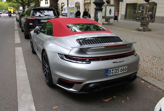 Porsche 992 Turbo S Cabriolet