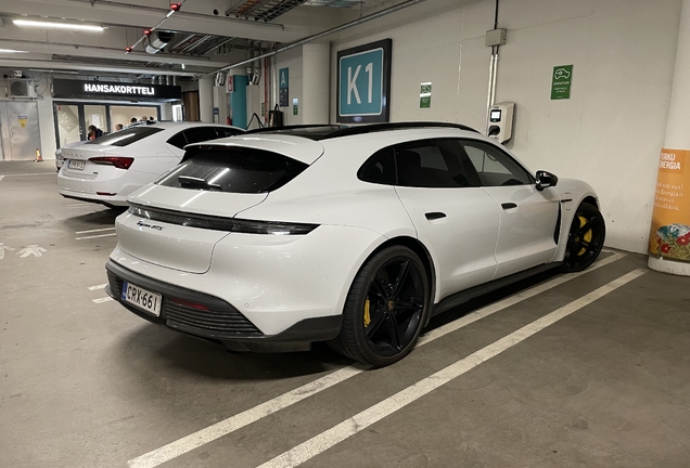 Porsche Taycan GTS Sport Turismo