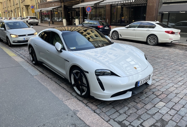 Porsche Taycan Turbo