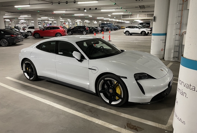 Porsche Taycan Turbo S