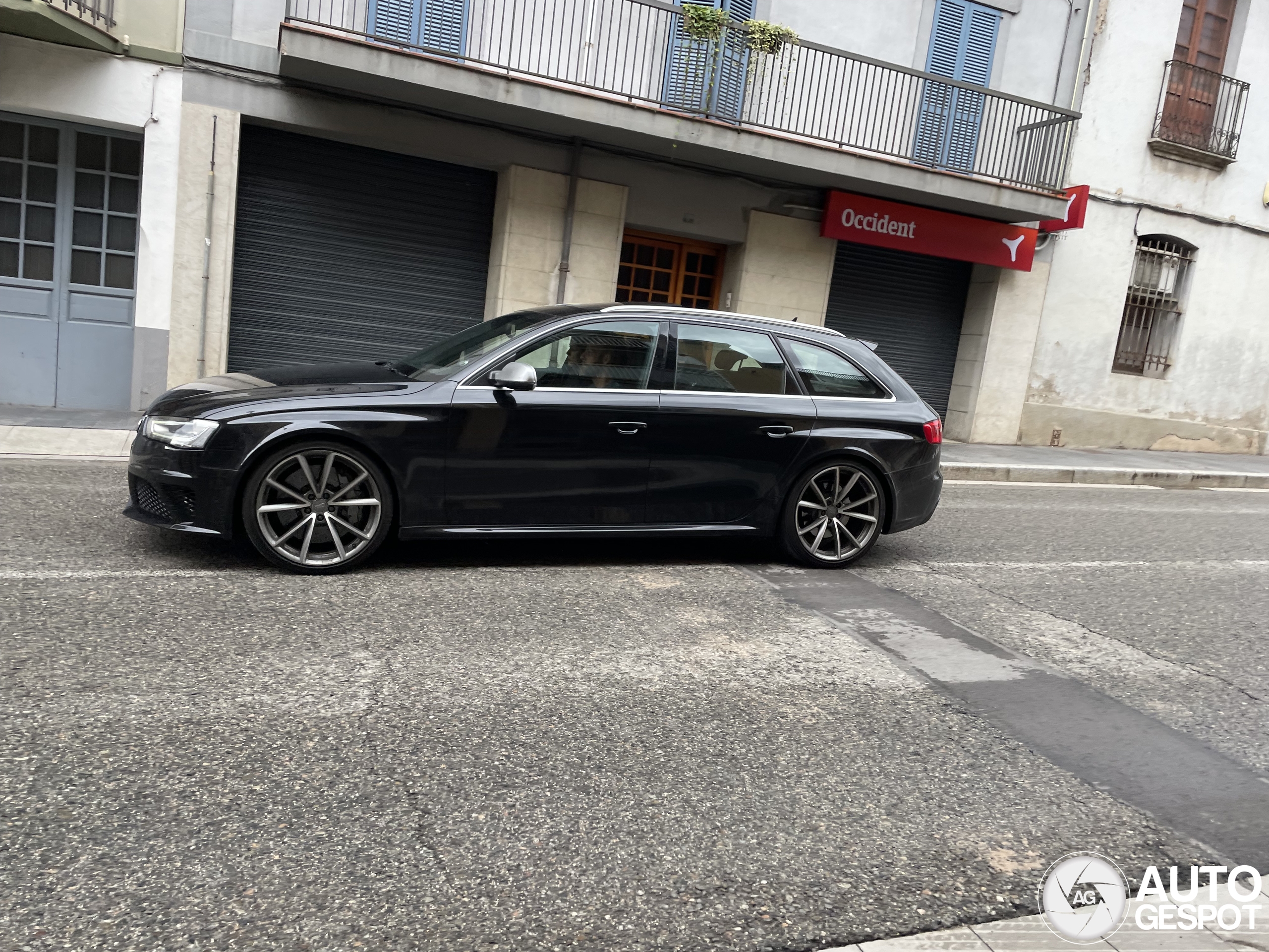 Audi RS4 Avant B8