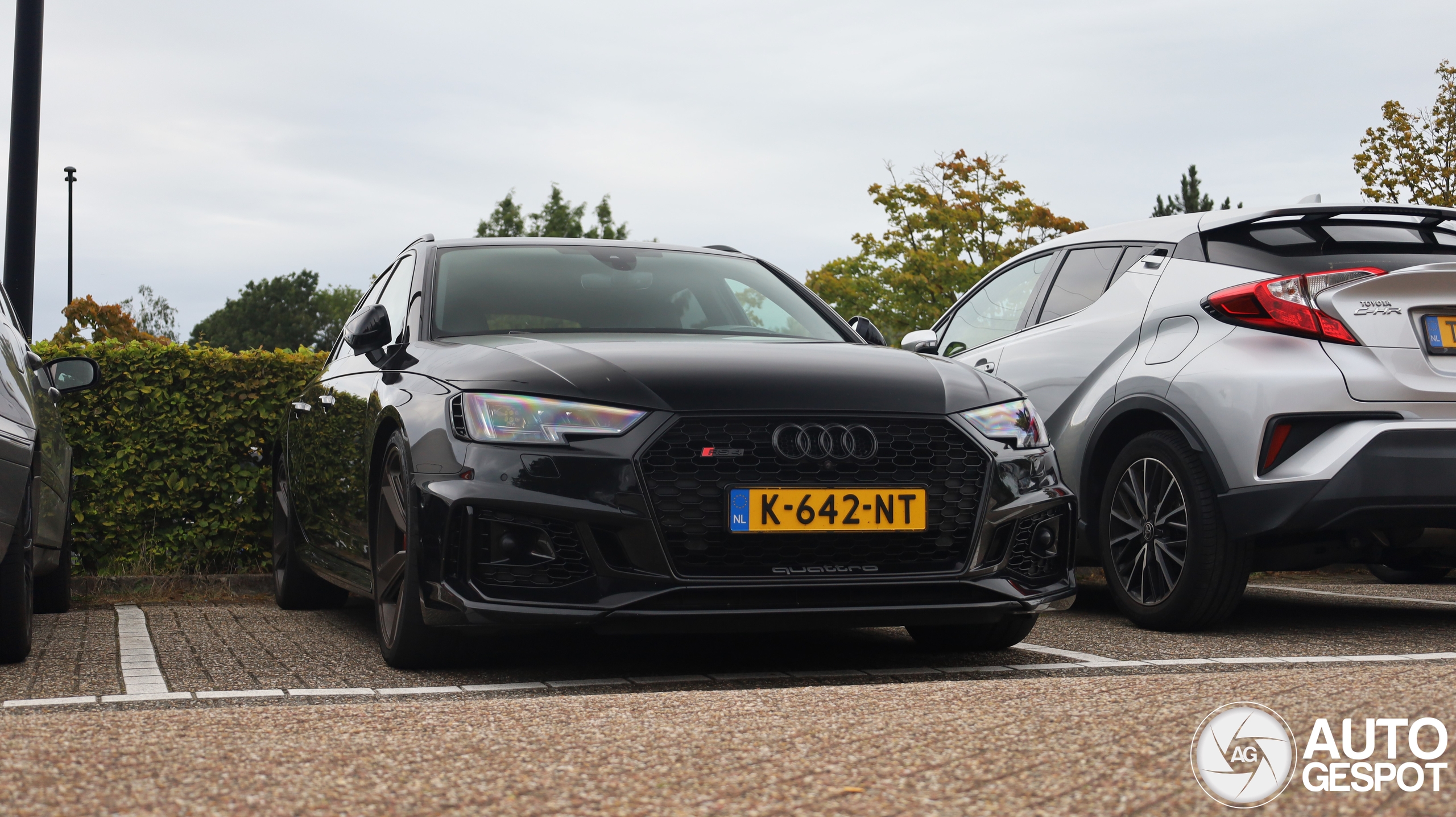 Audi RS4 Avant B9