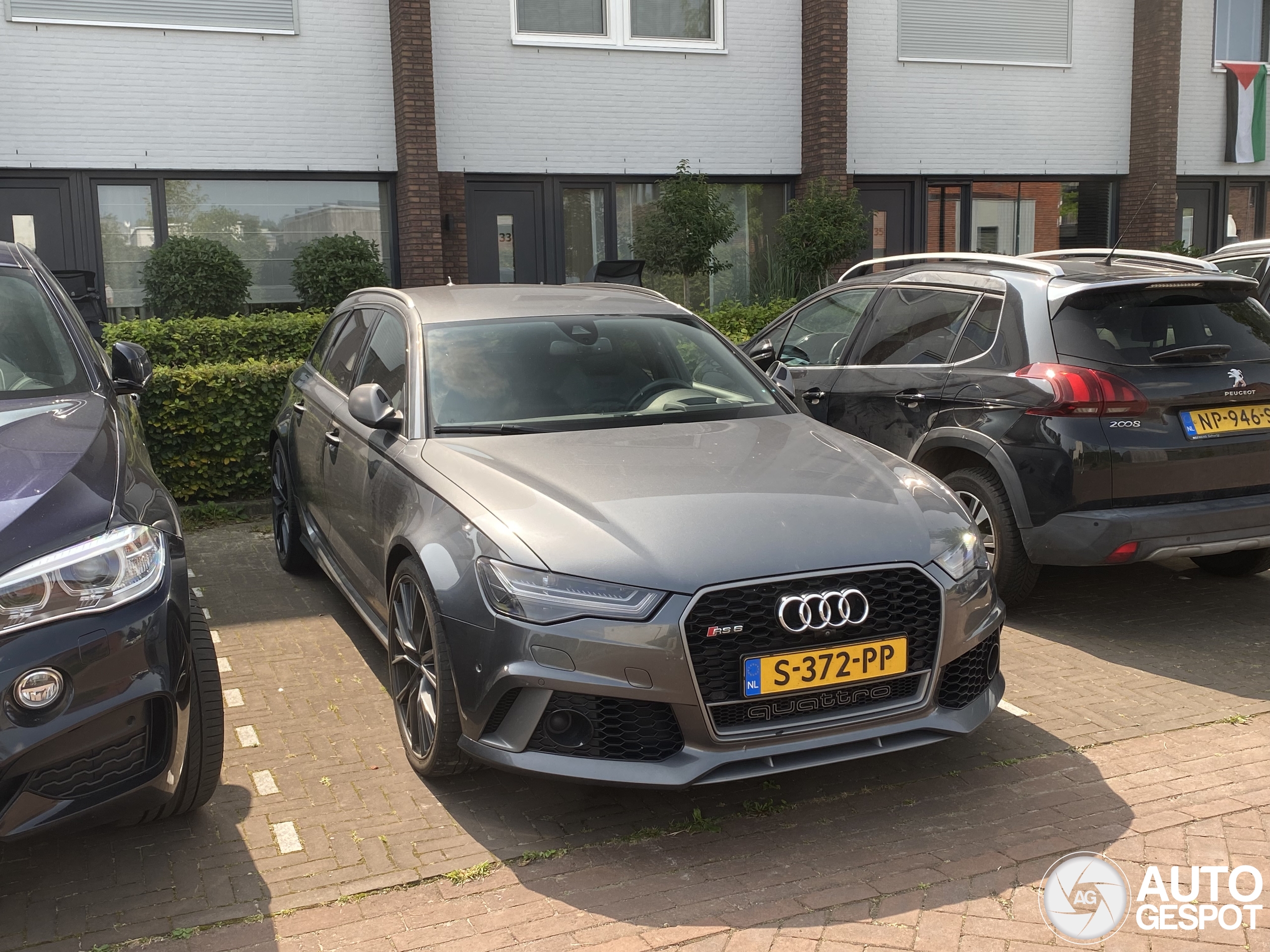 Audi RS6 Avant C7 2015