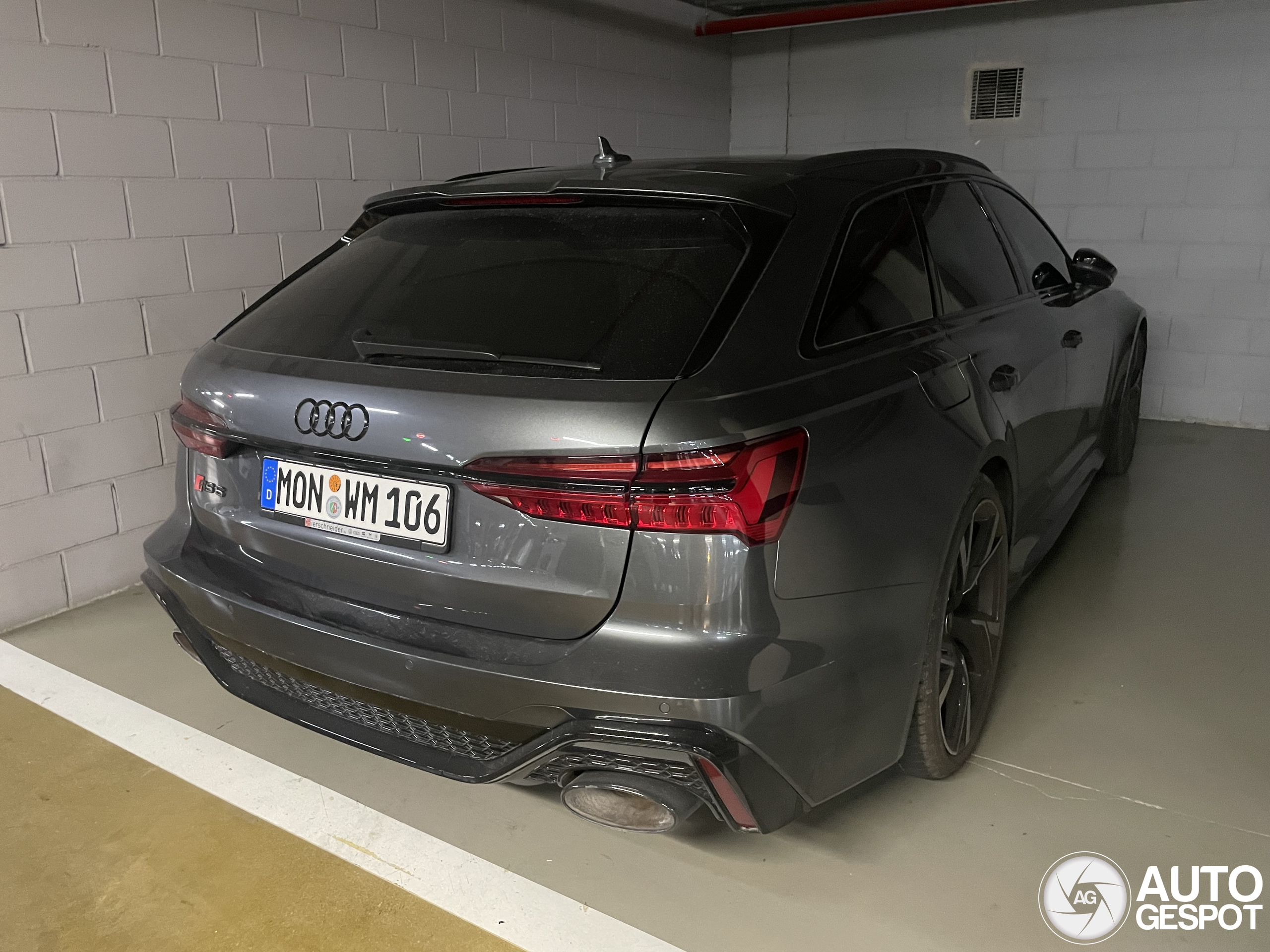 Audi RS6 Avant C8