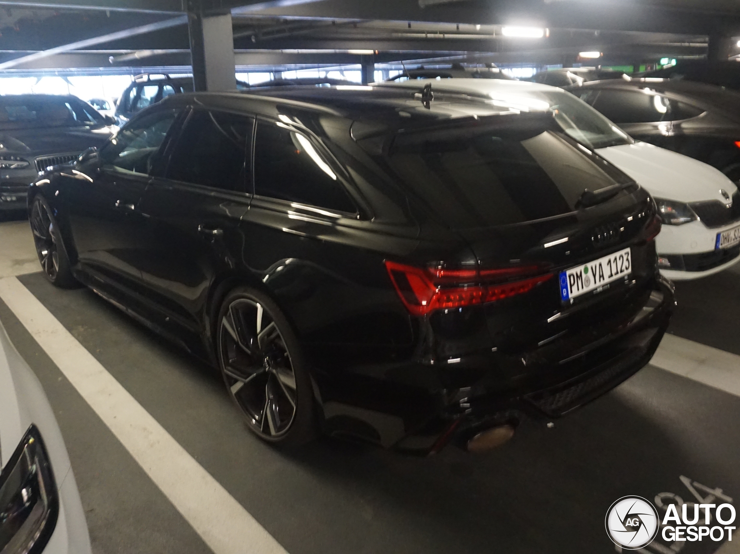 Audi RS6 Avant C8