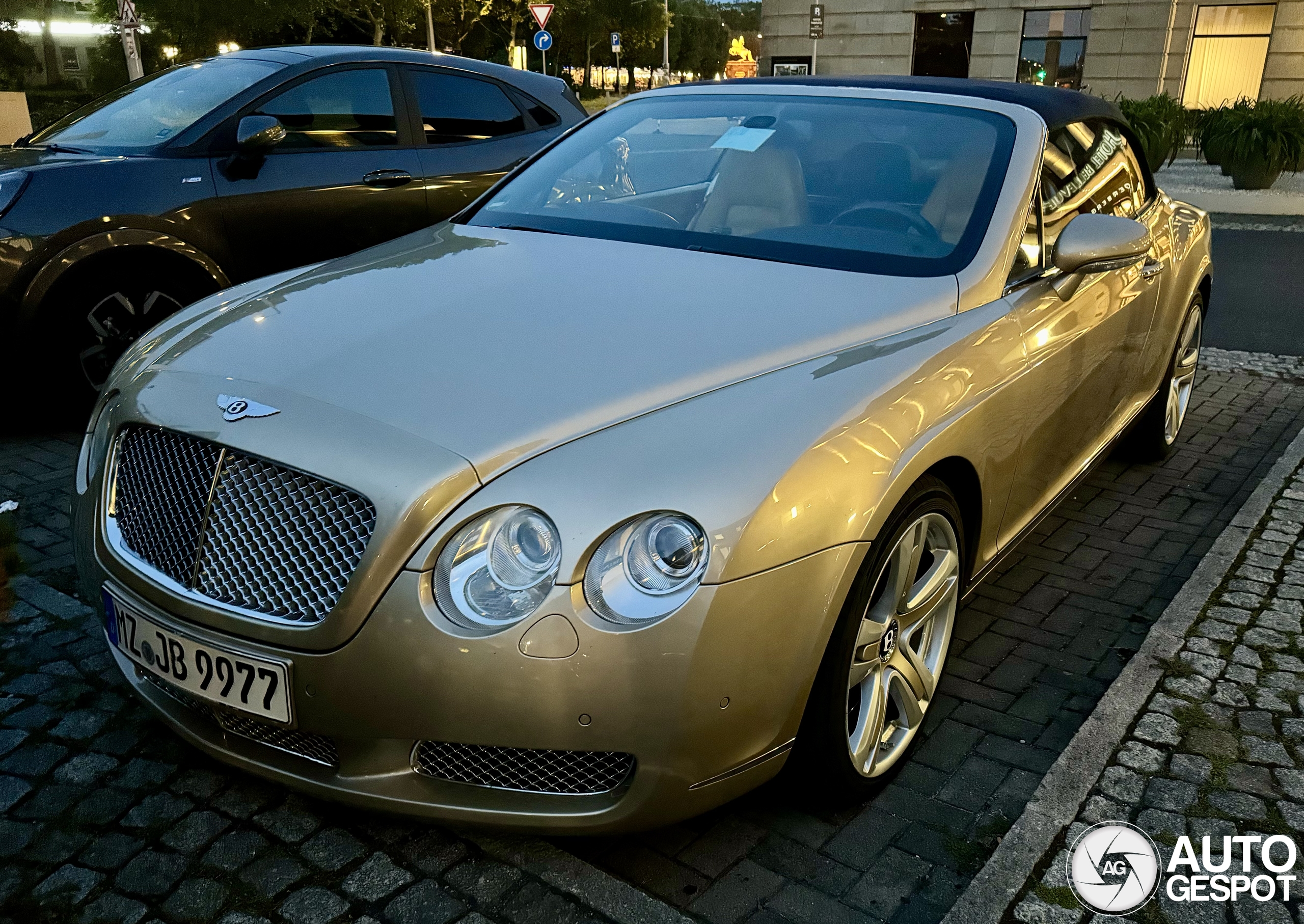 Bentley Continental GTC