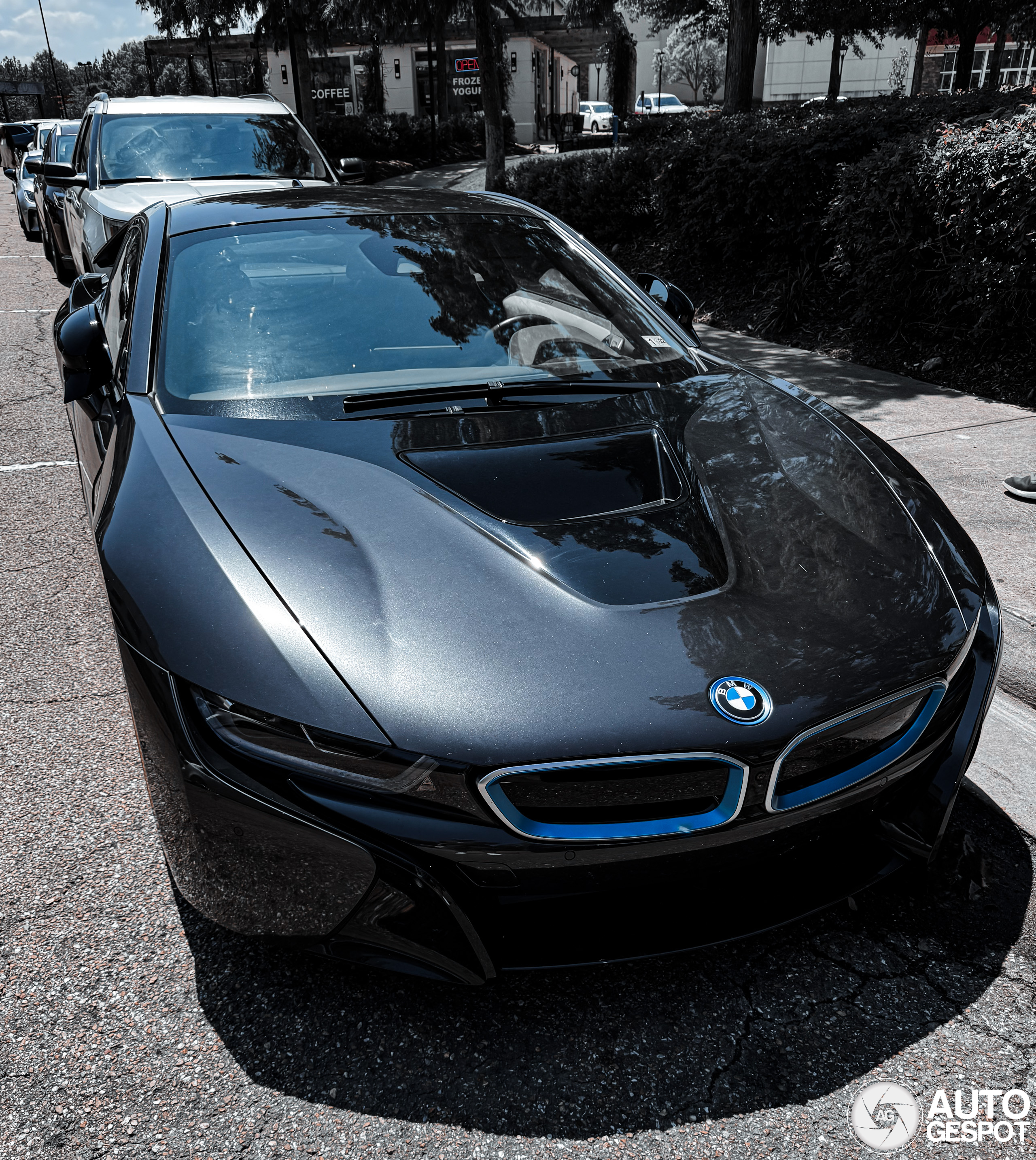 BMW i8