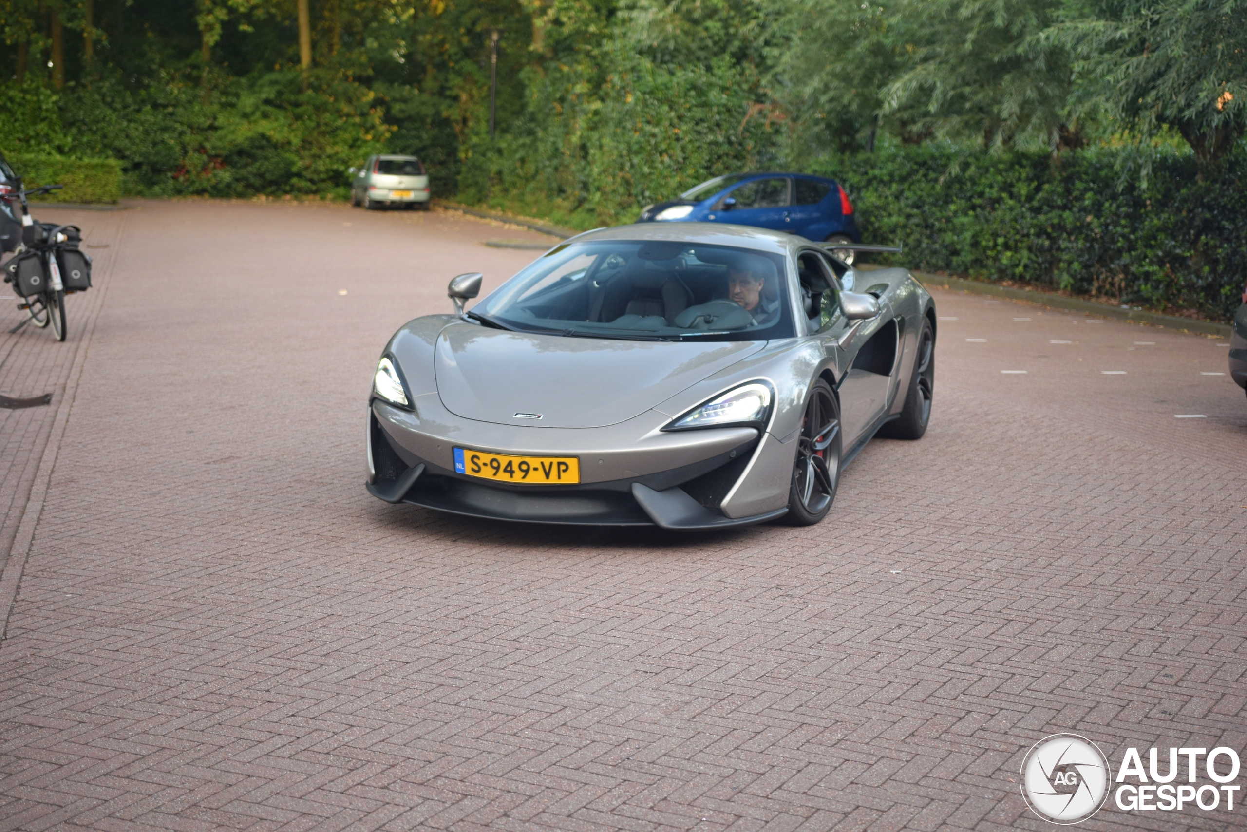 McLaren 540C