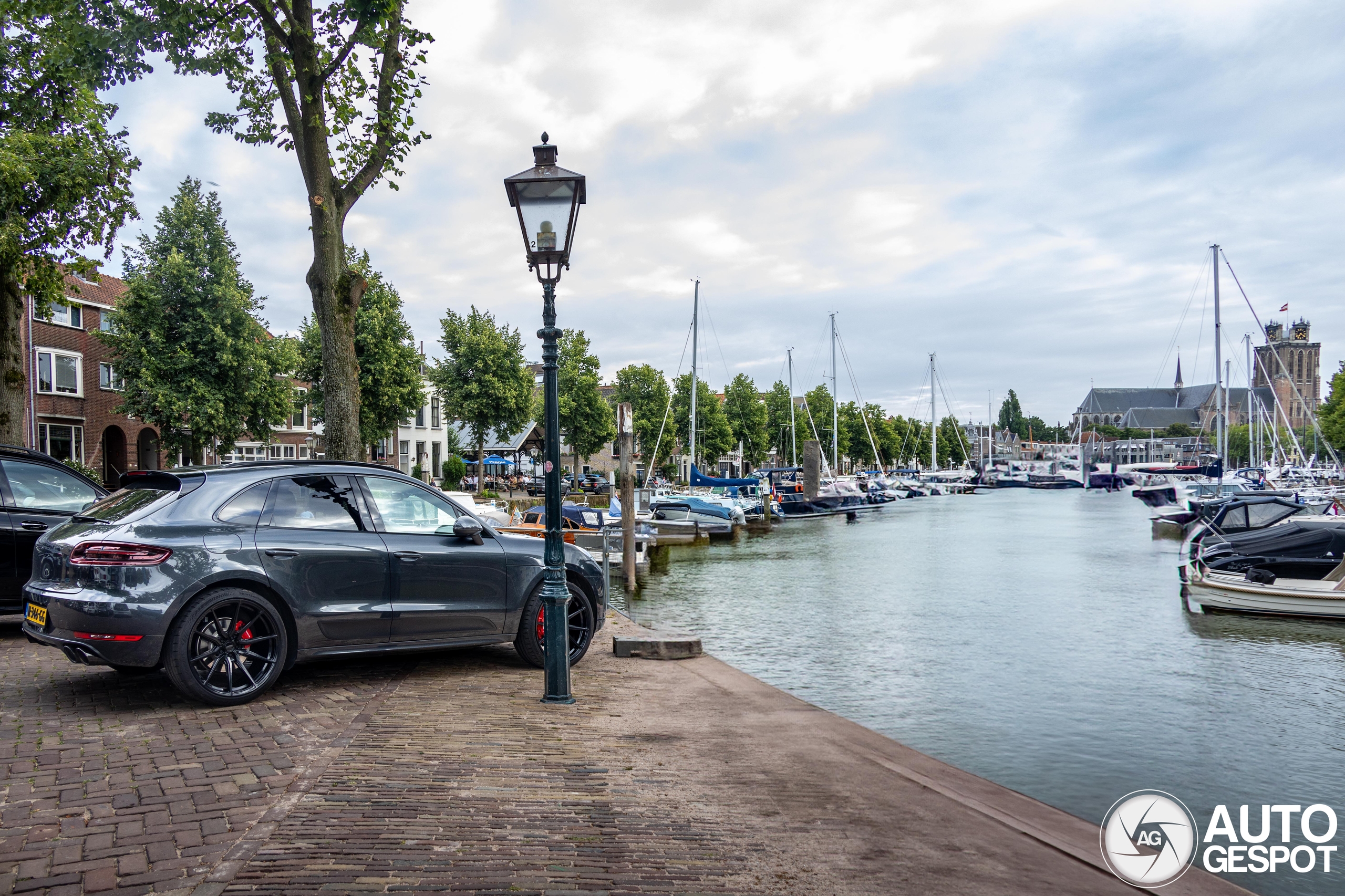 Porsche 95B Macan GTS