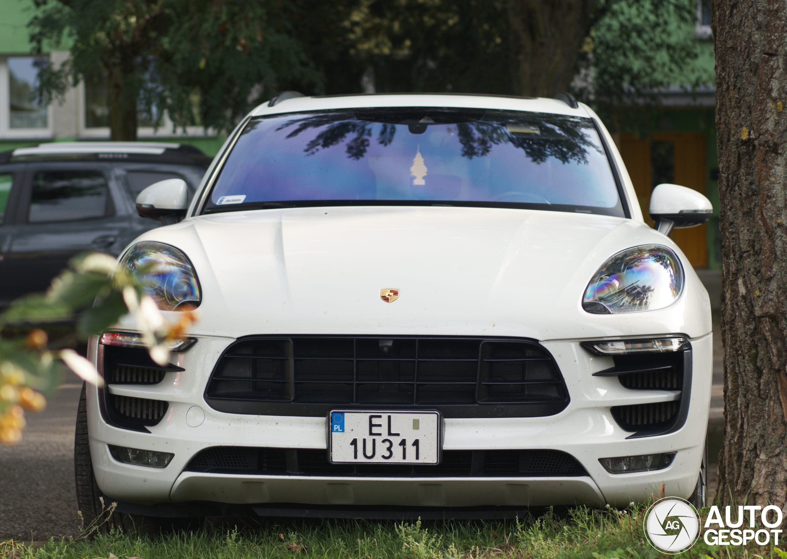 Porsche 95B Macan GTS