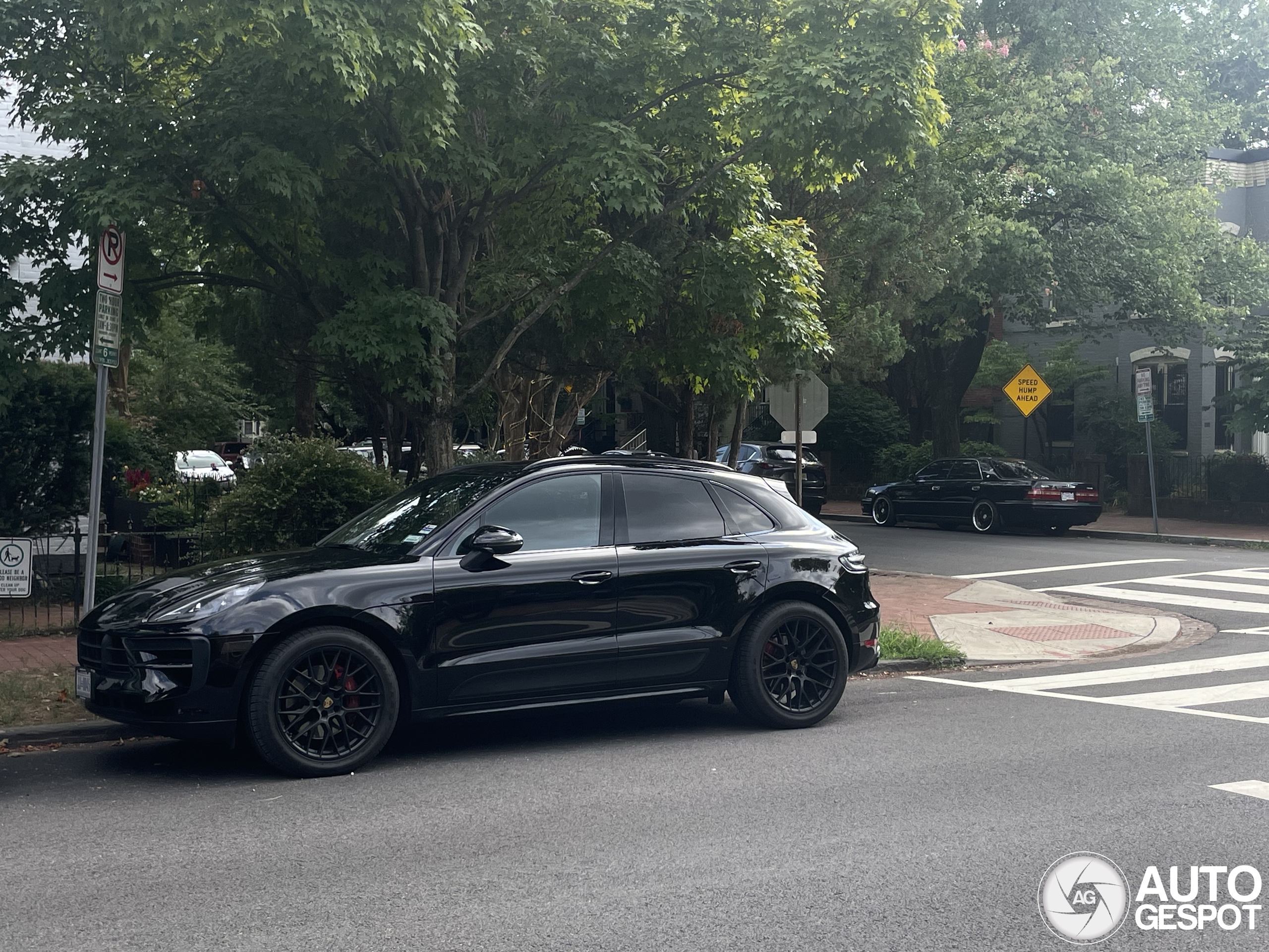 Porsche 95B Macan GTS MkII