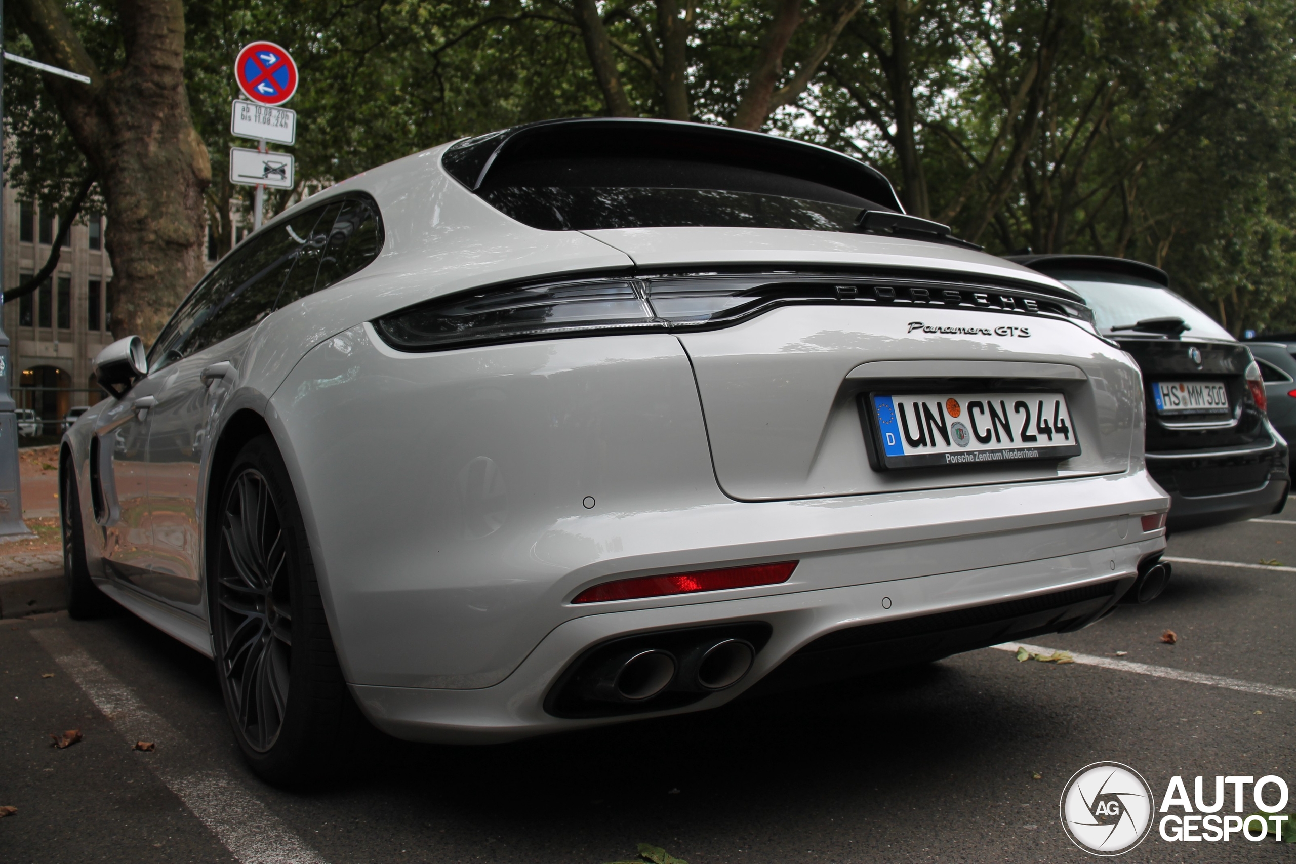 Porsche 971 Panamera GTS Sport Turismo MkII