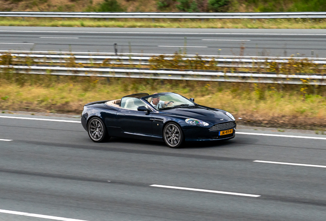 Aston Martin DB9 Volante