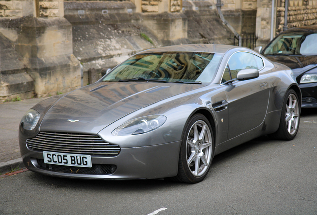 Aston Martin V8 Vantage