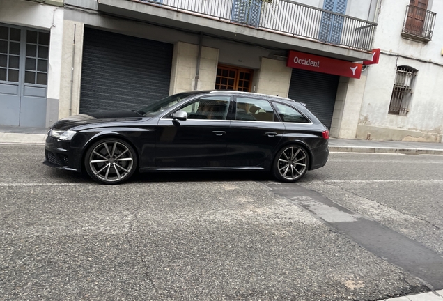 Audi RS4 Avant B8