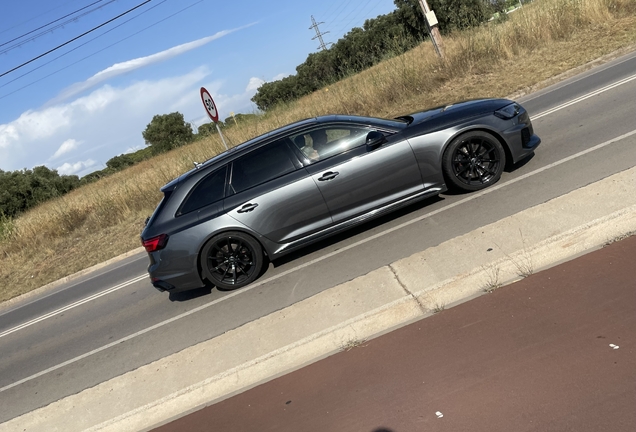 Audi RS4 Avant B9