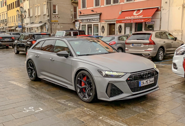 Audi RS6 Avant C8