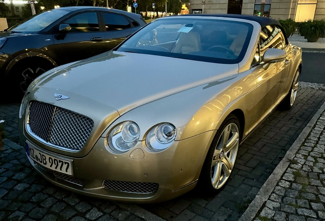 Bentley Continental GTC