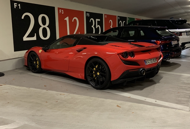 Ferrari F8 Spider